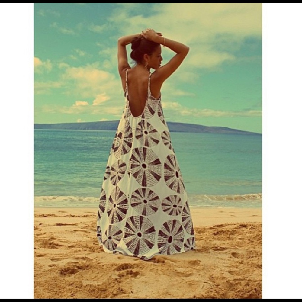 🚨ISO🚨 Otaheite Hulali dress